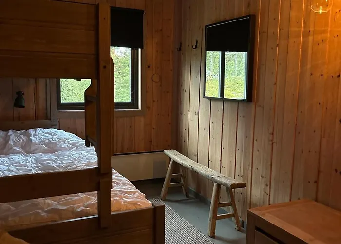 Domek alpejski Large And Family Friendly Near Langedrag *