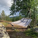 Large And Family Friendly Near Langedrag Alpesi faház