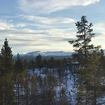 Large And Family Friendly Near Langedrag Alpesi faház *